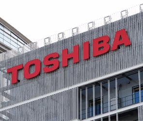 Toshiba'nın yıllarca süren sorunları şirketin sonunu getirdi.