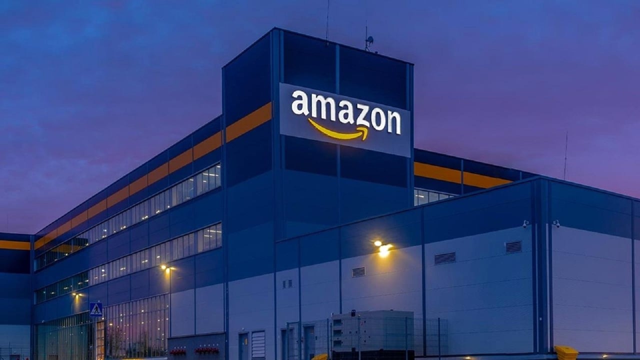 Twitch, 400 kişiyi işten çıkarmasıyla ilgili konuştu 65 Canlı yayın temelli Amazon şirketi Twitch, 400 kişiyi işten çıkarması ile ilgili açıklamada bulundu.