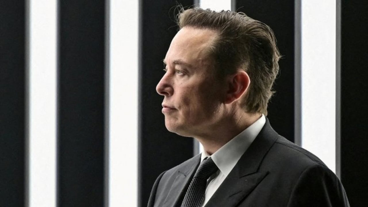 Elon Musk usulsüzlük soruşturması ile karşı karşıya kaldı 65 Elon Musk, yapay zekâ için yatırım yaptı: 10 bin GPU satın aldı