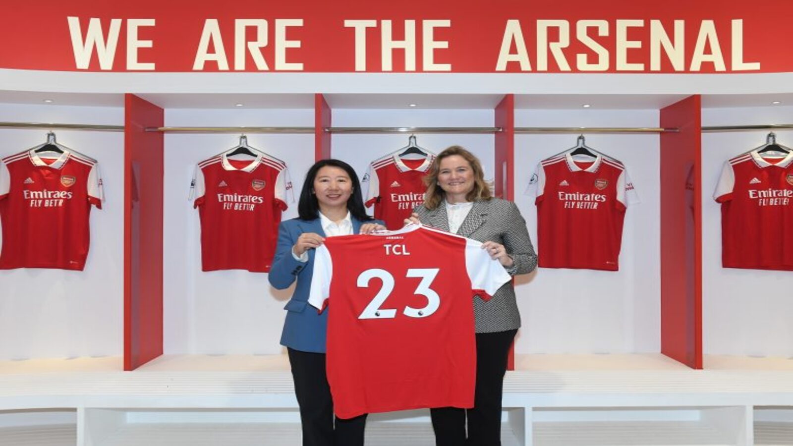 TCL Electronics Arsenal ile iş birliği imzaladı 66 TCL Electronics Arsenal ile iş birliği imzaladı
