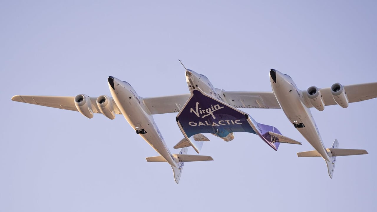 Virgin Galactic ile Uzay Turizmi Hizmetine Hazırlanıyor 65 Virgin Galactic ile Uzay Turizmi Hizmetine HazırlanıyorVirgin Galactic ile Uzay Turizmi Hizmetine Hazırlanıyor
