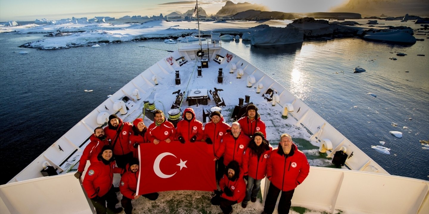 Türkiye İnsanlı Uzay Görevi deneyleri için Antarktika’ya gidiyor