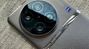 Vivo X100 Pro+, kamera özelliklerini oldukça ön plana çıkardı