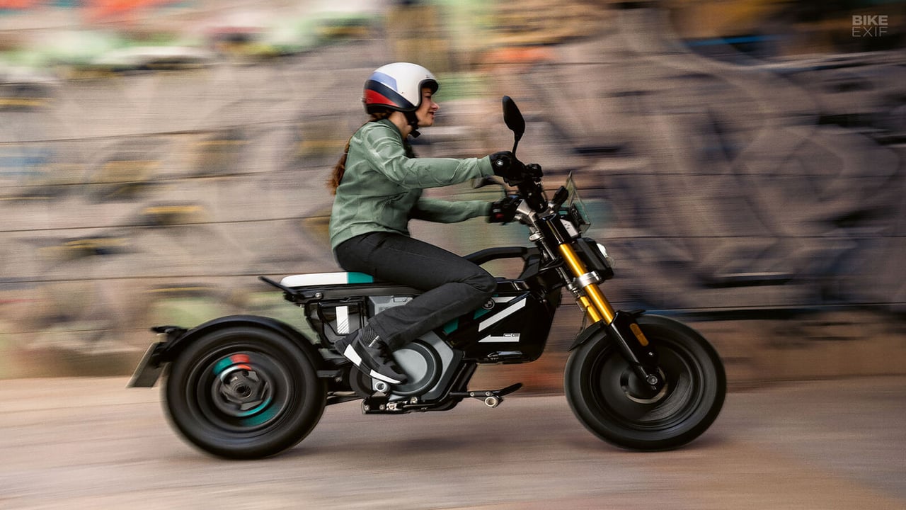 BMW, CE 02 elektrikli scooter modeliyle şehir içi ulaşım alanında ilerliyor 65 BMW, CE 02 elektrikli scooter modeliyle şehir içi ulaşım alanında ilerliyor
