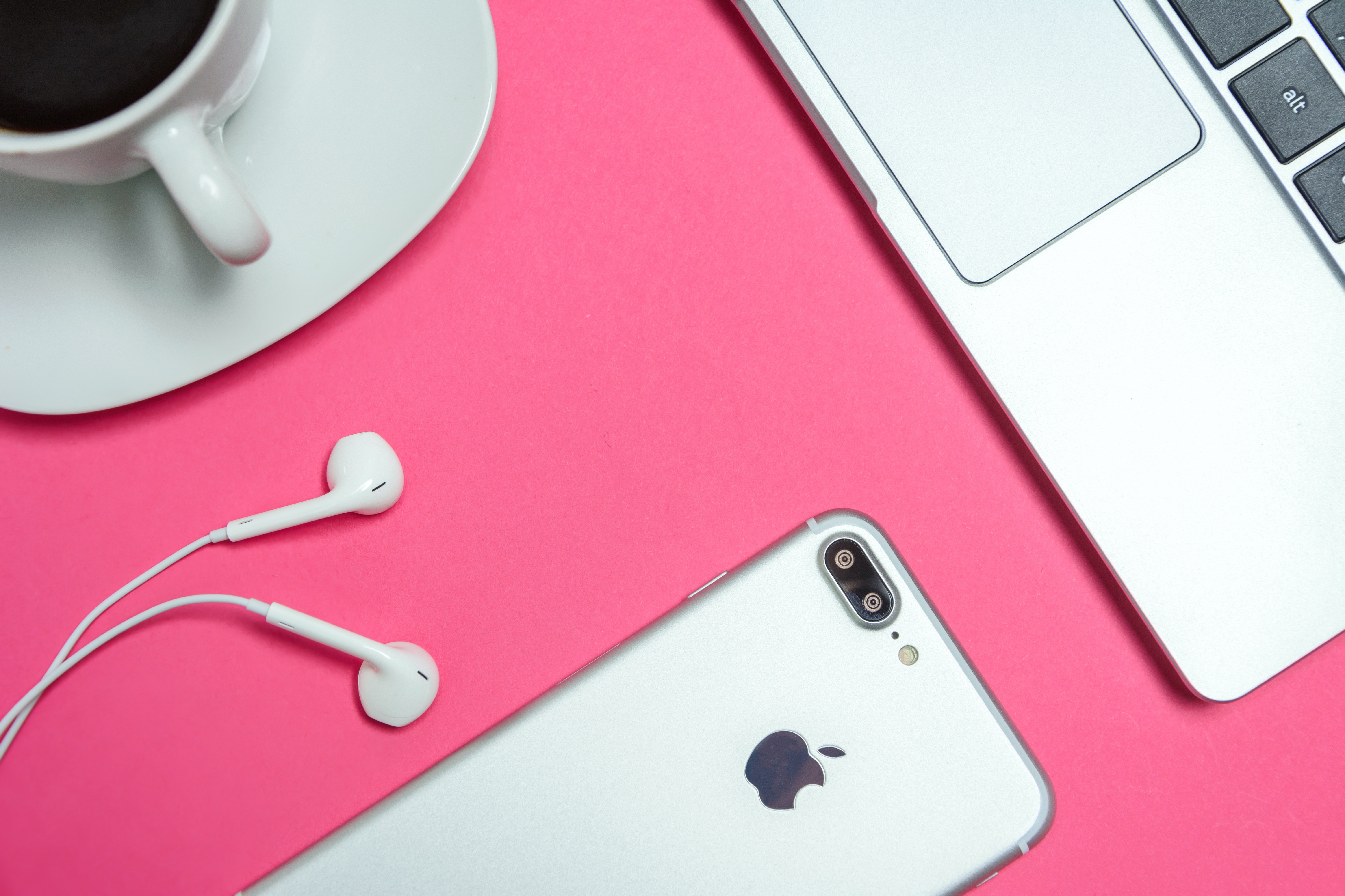 Apple'ın Yeni iPhone 16'da Snapdragon X75 Modemini kullanılması bekleniyor.