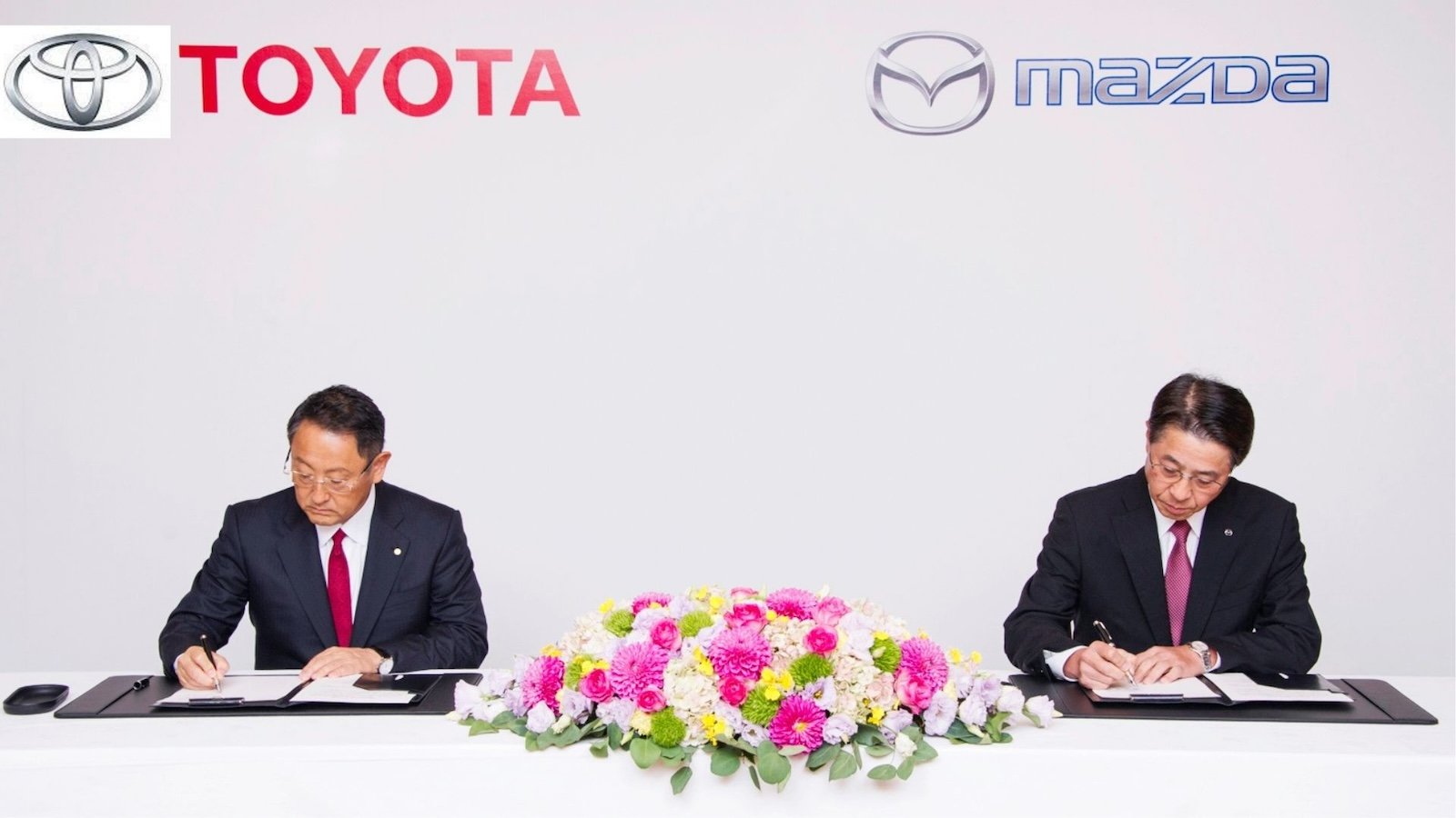 Mazda, Toyota ile çok sayıda elektrikli aracı pazara sunacak 2 Mazda, Toyota iş birliği ile çok sayıda elektrikli aracı pazara sunmayı hedefliyor