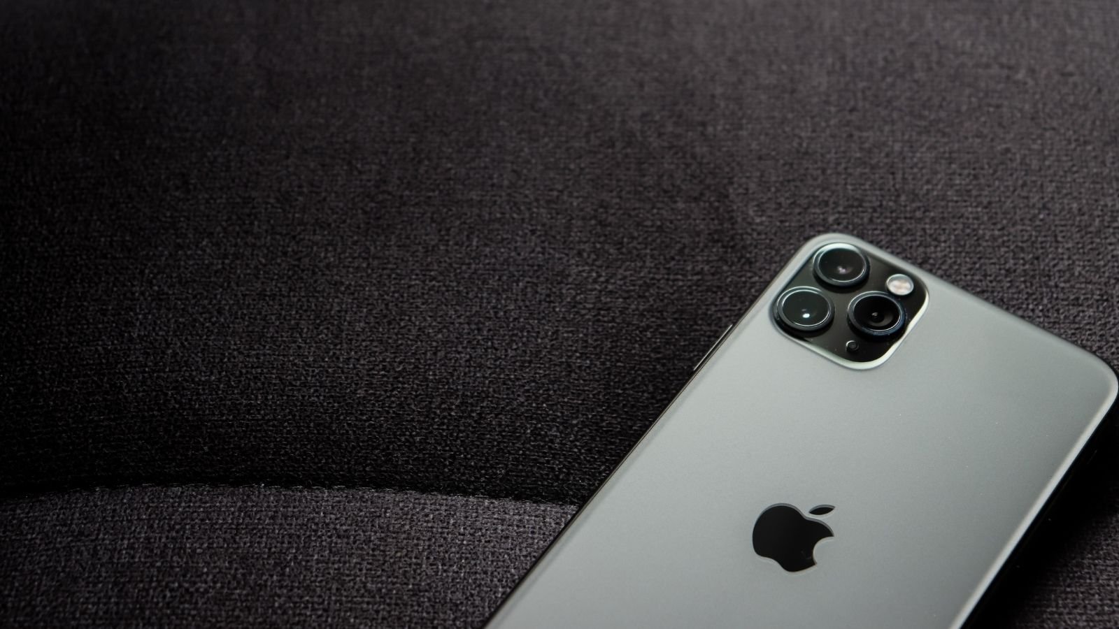 iPhone 16 Pro Özellikleri Sızdırılmaya Devam Ediliyor! 2 Çıkışına daha uzun bir zaman olsa da iPhone 16 Pro modelinin özellikleri daha şimdiden sızdırılmaya başlandı.