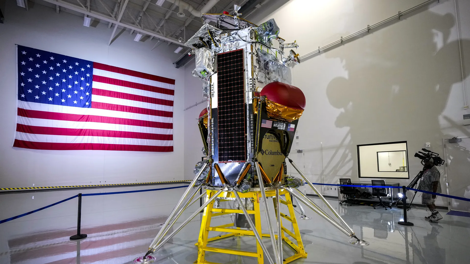 SpaceX Tarihi Ay İnişi: Nova-C Ay Yüzeyine Başarıyla Dokundu! 2 Ay yüzeyine başarılı bir biçimde iniş yapan uzay aracı: Nova-C