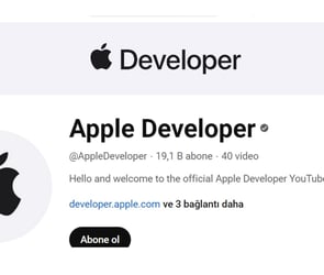 Apple şirketi 2020 yılından bu yana WWDC etkinliklerini YouTube’da yayınlamakta. Corona pandemi zamanında başlayan bu yaklaşım zaman içinde fiziksel katılımlı etkinlikler