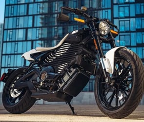 Bugün itibariyle yeni bir Harley-Davidson imzalı elektrikli motosiklet tanıtımı gerçekleşti. Karşımıza bu sefer LiveWire S2 Mulholland yer almakta.