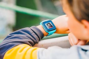 Çocuklar İçin Akıllı Saat TCL MOVETIME MT46X Çıktı 74 TCL MOVETIME MT46X Çıktı! Çocuklar İçin Akıllı Saat