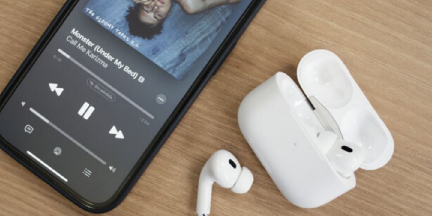 Apple şirketinin tanıtması beklenen uygun fiyatlı AirPods Lite'ın özellikleri ve fiyatı hakkında daha fazla detay ortaya çıkmaya devam ediyor.