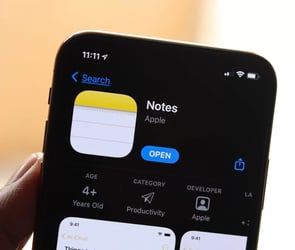 Apple Notes adı verilen iOS 18'deki kullanıcı deneyimini iki önemli özellikle geliştirmeyi planlıyor bunlar: ses kaydı ve matematiksel hesaplamalar olacak.