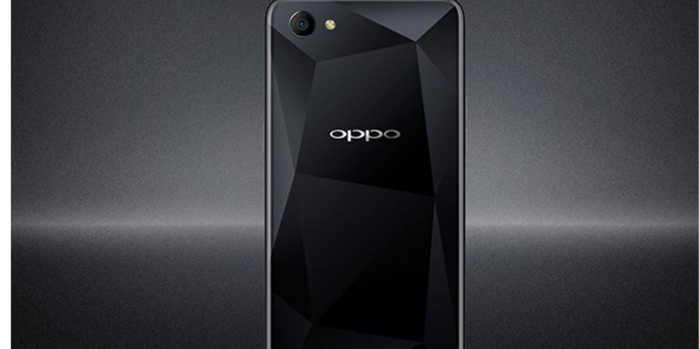 Oppo A60 Google Play Console’a Giriş Yaptı 1 Oppo A60 modeli ile orta segment telefonların bulunduğu A serisine yeni bir ürün daha ekleyecek.