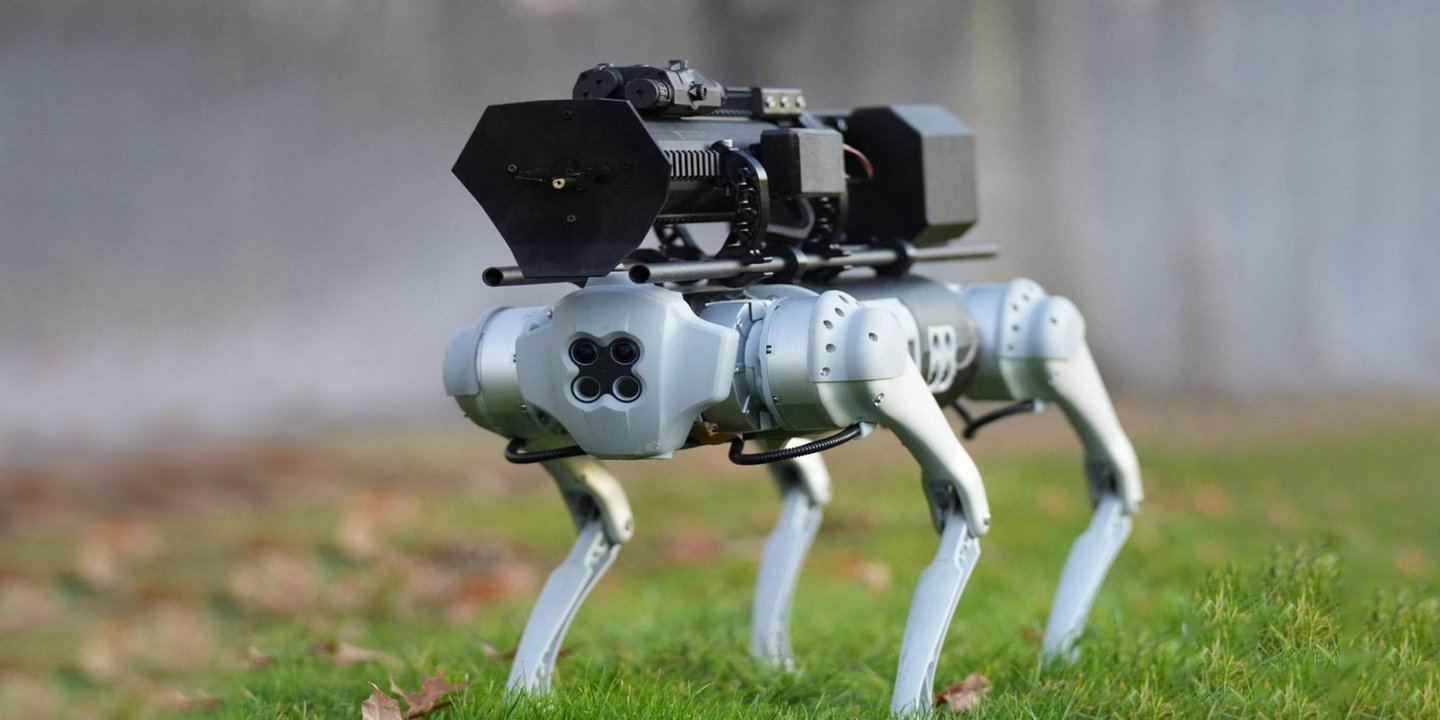 Alev Makineli Koruyucu Robot Köpek, Thermonator Satışta!