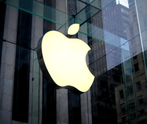 Analistler, Apple'ın 2026'da Katlanabilir MacBook Geleceğini Öne Sürüyor.