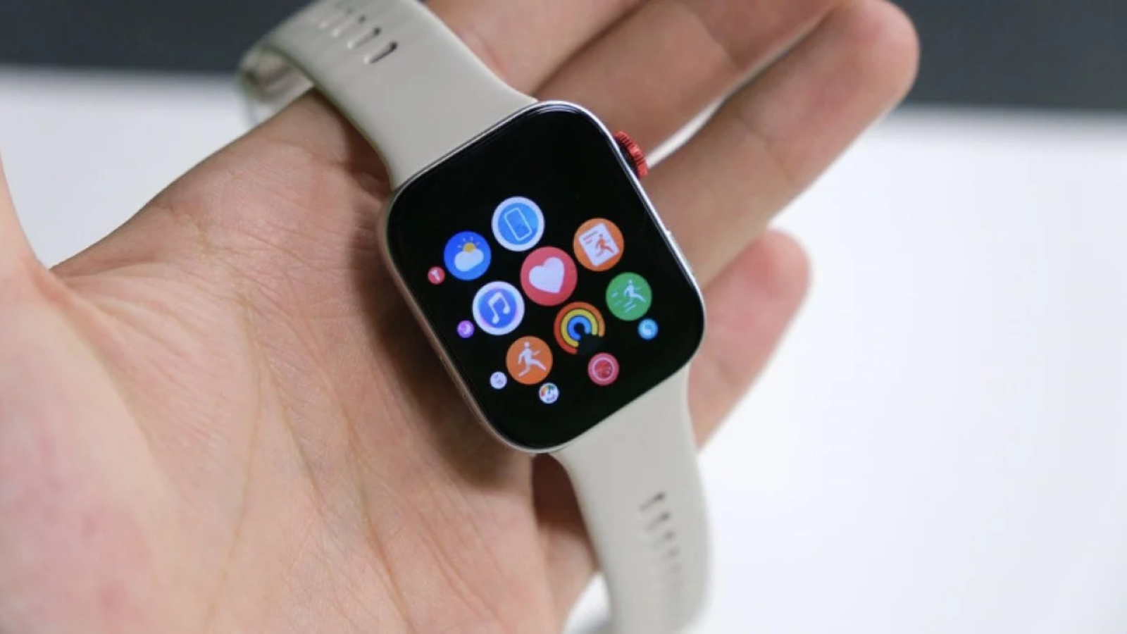 Huawei Watch Fit 3'te Sağlık ve Stil Buluşuyor 2 Yenilikçi Tasarım ve Üstün Performans: Huawei Watch Fit 3