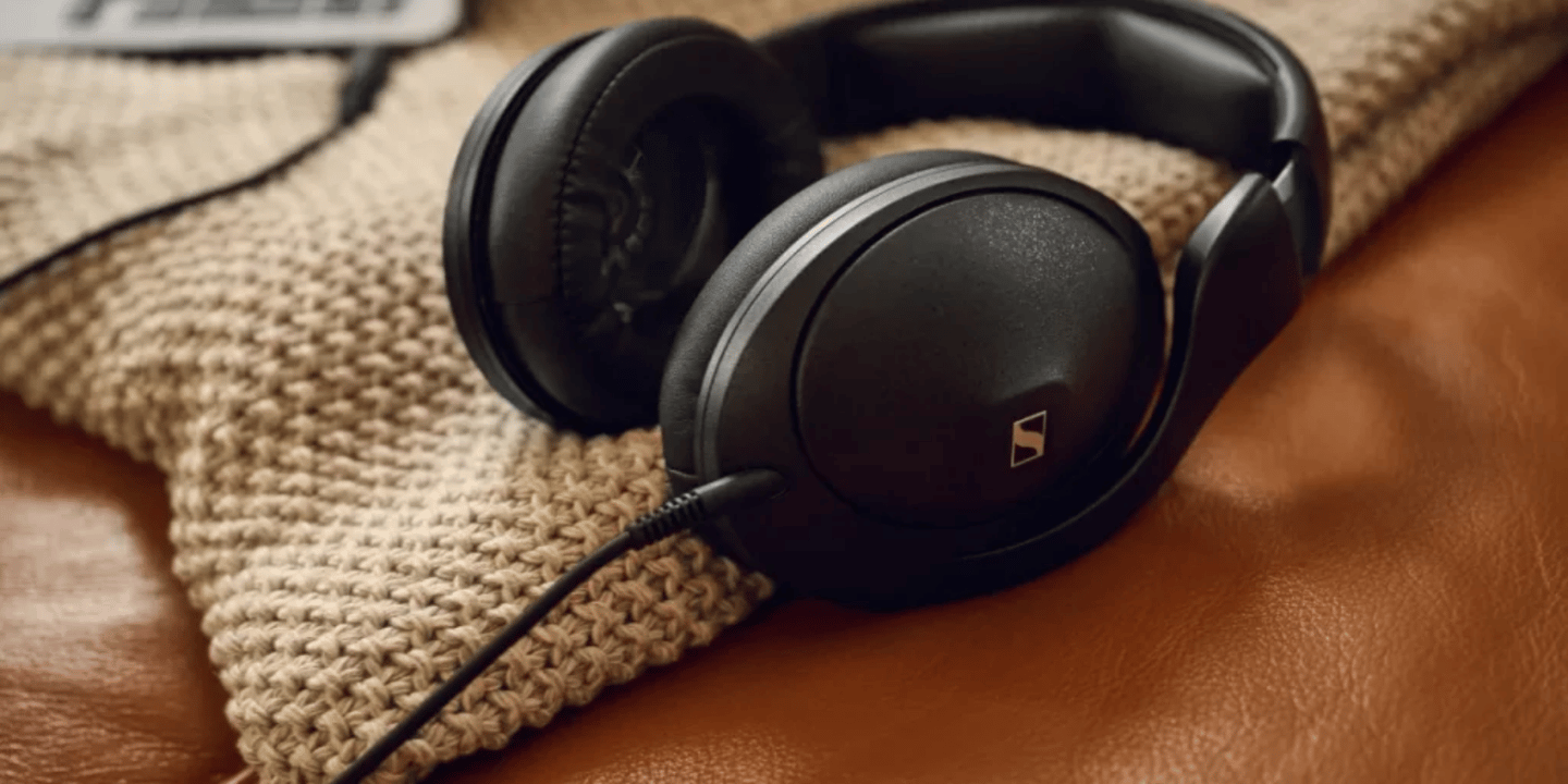 42 mm Sürücülü Sennheiser HD 620S Kulaklık Piyasaya Sürüldü!