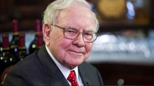 Warren Buffett, Apple Hisselerinin %13’ünü Sattı