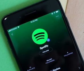 Spotify platformu, yakında uygulamasında daha fazla yerde kısa süreli video klipleri kullanıcılarına sunabilir.