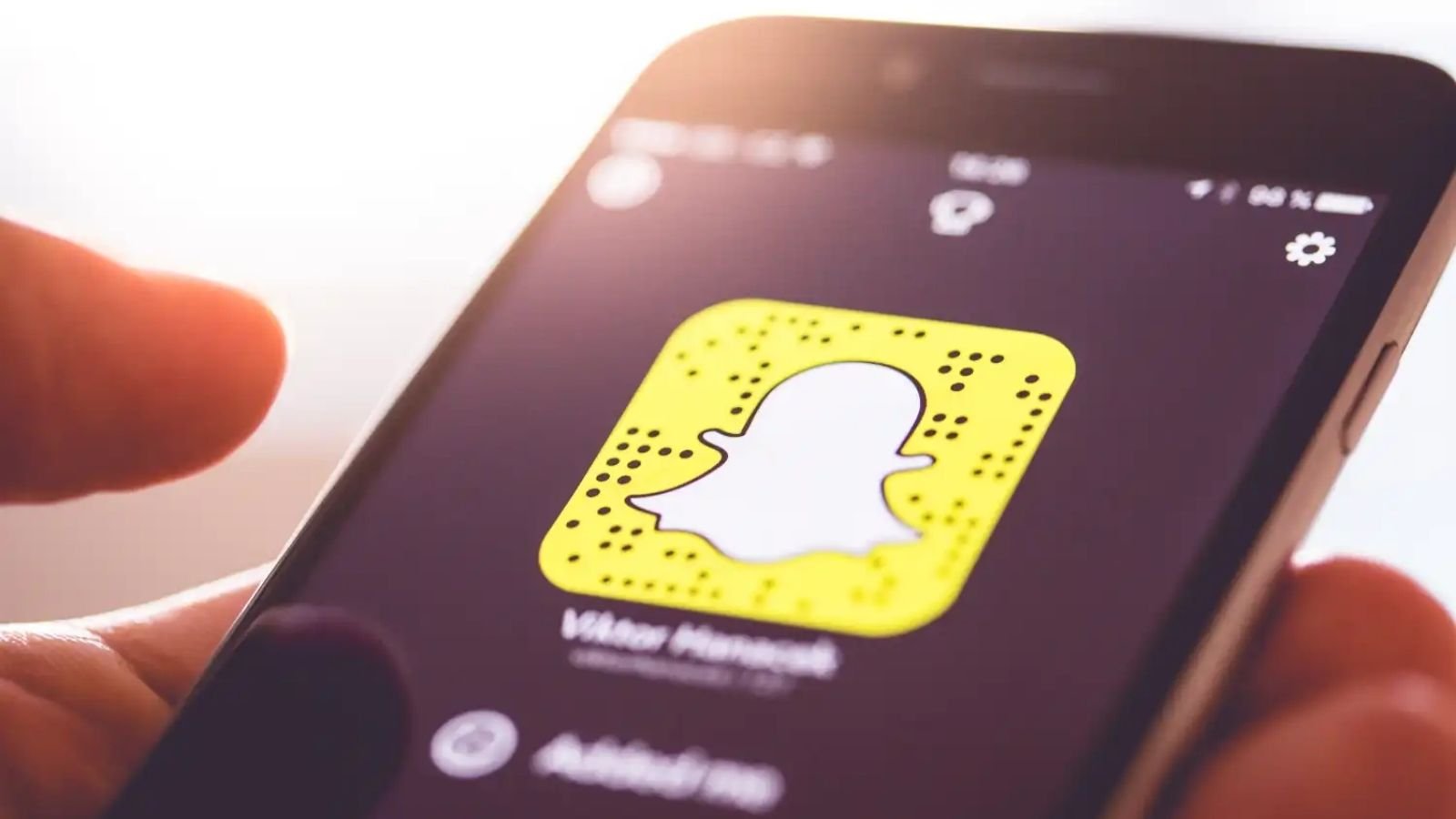 Snapchat’te Gönderilen Mesajlar Düzenlenebilecek 2 Snapchat uygulaması, aralarında mesajlardaki hataları ortadan kaldırmayı mümkün kılan düzenleme özelliğinin de olduğu bir dizi yeniliği kullanıcılarıyla buluşturmaya hazırlanıyor.