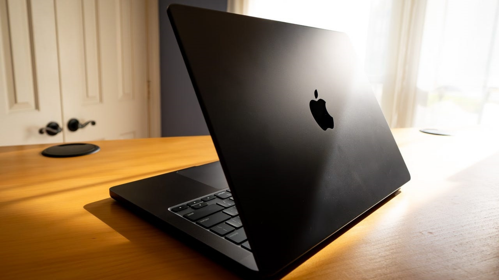 M4 İşlemcili Yeni MacBook Pro’lar Yakında Geliyor 2 M4 İşlemcili Yeni MacBook Pro’lar Yakında Geliyor