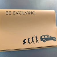 BE EVOLVING　車検証入れ