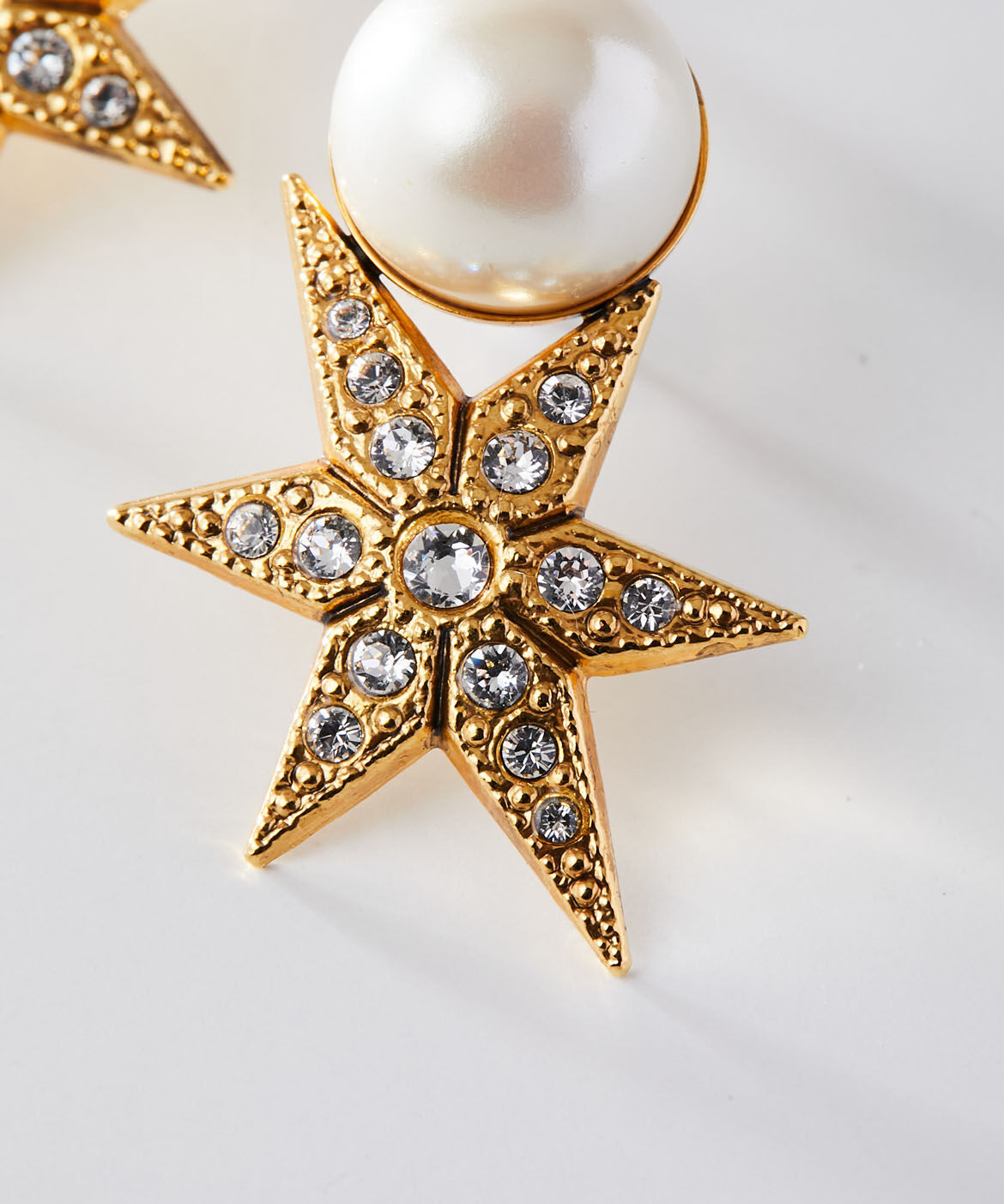 STAR pearl earring (gold) | ADER.bijoux