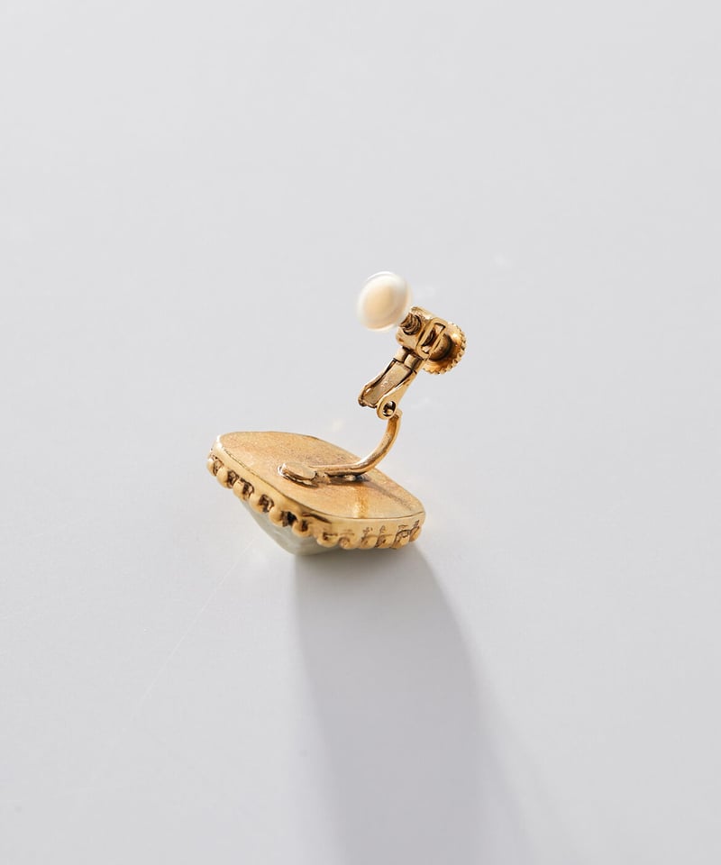CUTSTEEL baroque pearl earring (gold) | ADER.bi