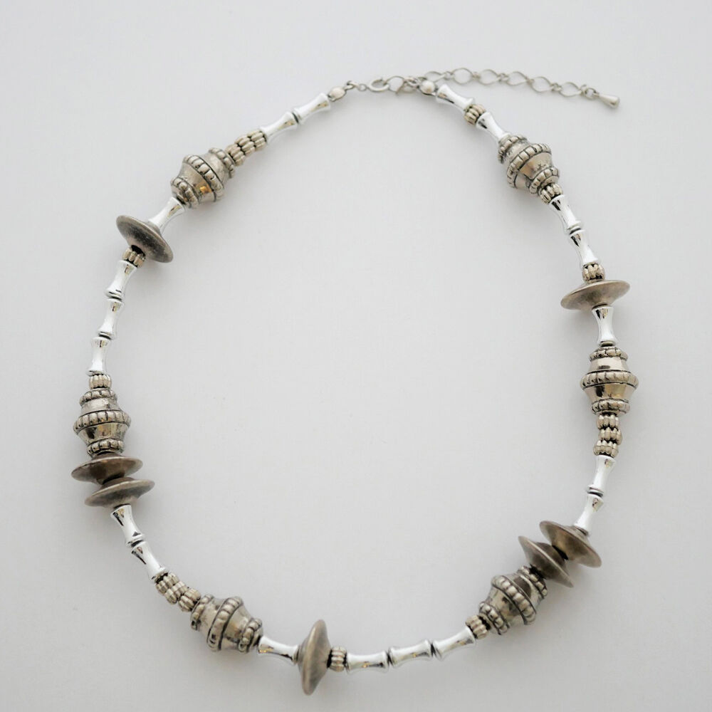 WHEEL vintage necklace