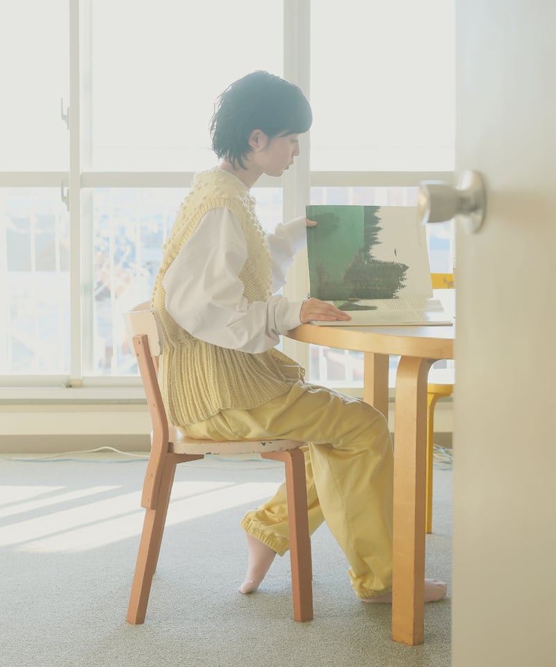 カネコイサオ　生成りレース編みベスト ソフィーのベストのキット | chocoshoe online store