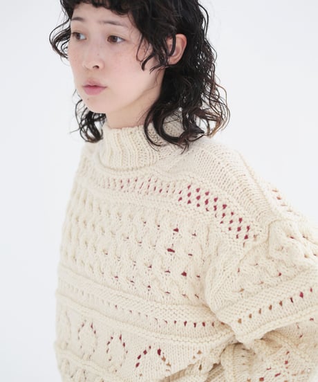 DARUMA PATTERN BOOK 8 オープンワークプルオーバーのキット