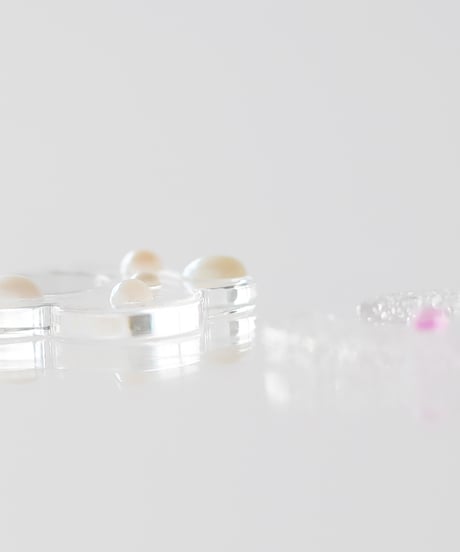 nemunemu dot acryl earcuff