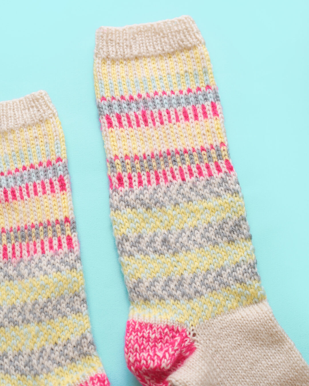 色づかいの編み小物 靴下の糸セット | chocoshoe online store