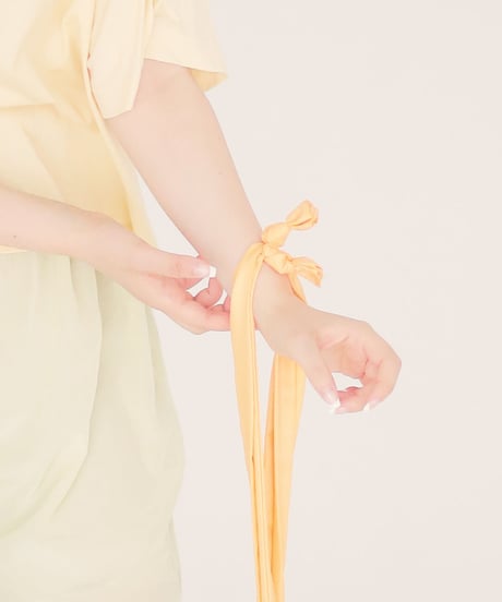 メッシュの巾着バッグ クリーム