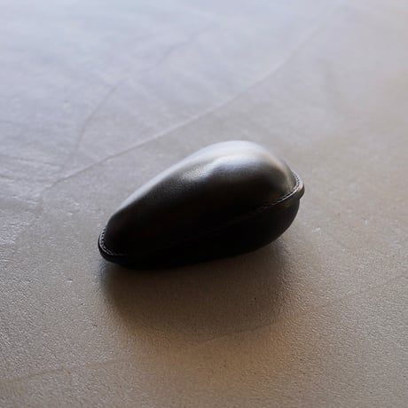 FROME / Leather Wrapped Stone / 105