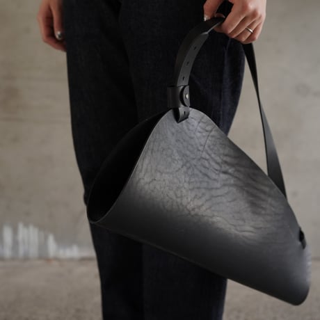 lille og stor / blomst (L) / black (cont別注)