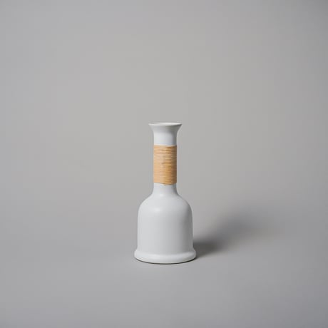 NOTA&design / JUGGLING VASE / white