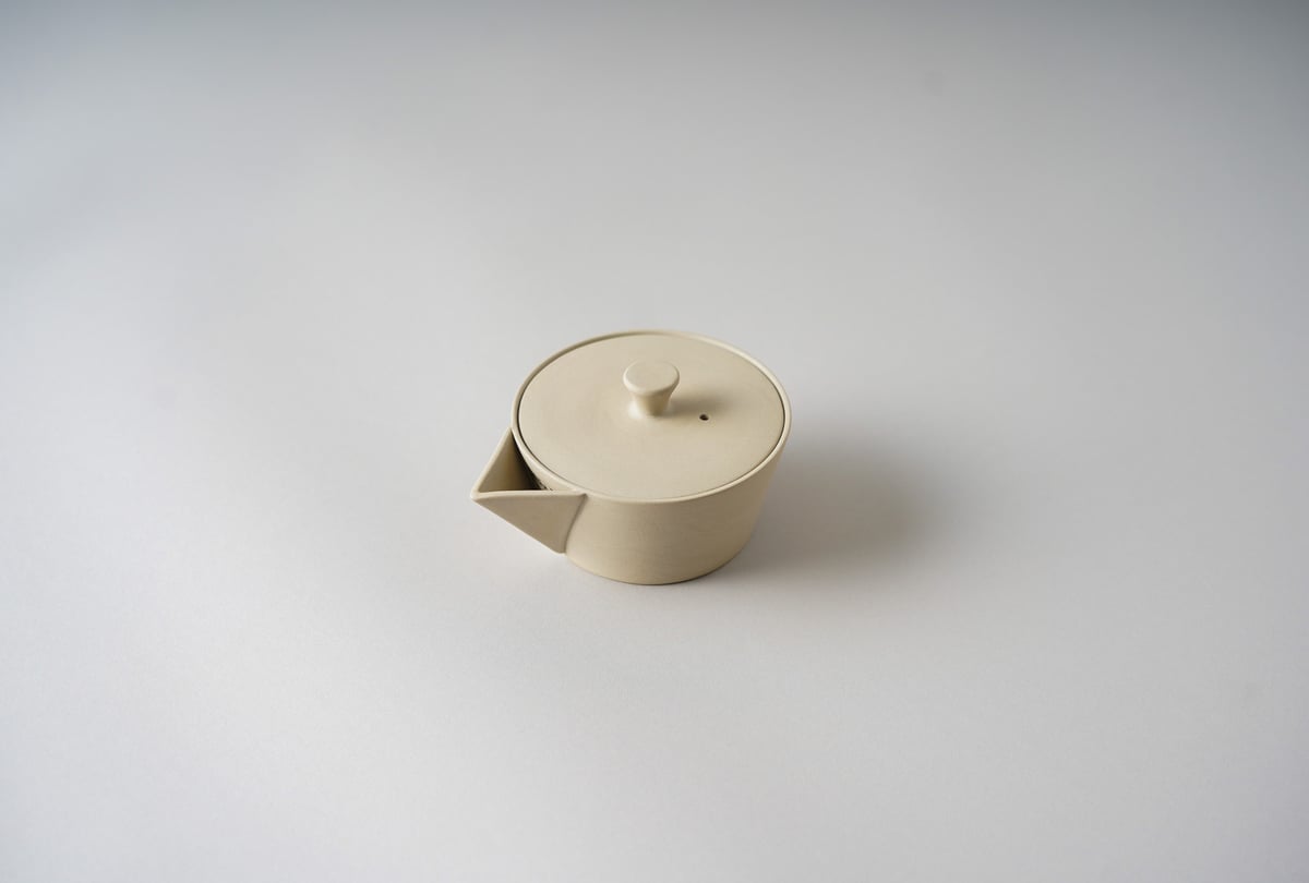 茶道具　安南　月字　兎　角丸口　茶入　16世紀　ベトナム　茶器　濃茶　古玩　古物 南景製陶園 / 入子茶器 / 白練 | cont _ sheepstore