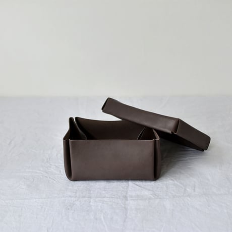lille og stor / kasse (M) / brown