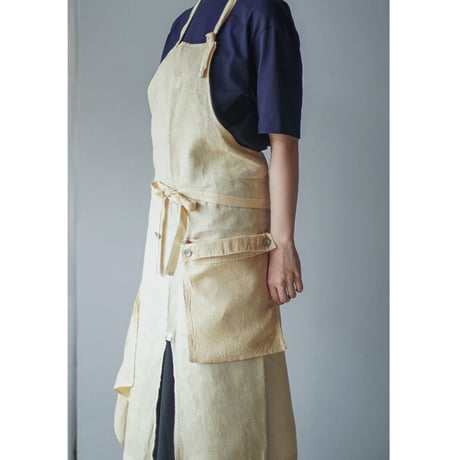 MARU TO / Packable Apron / peanuts