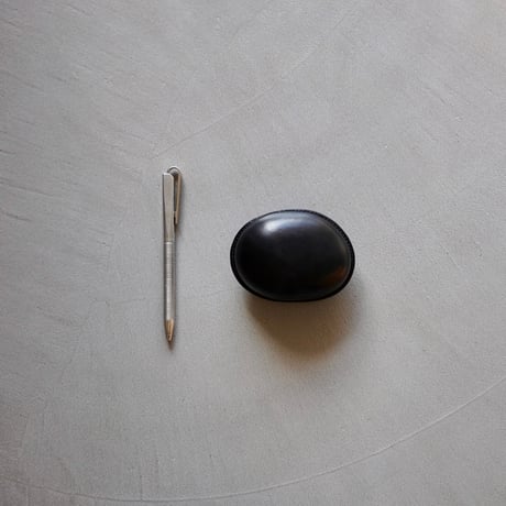 FROME / Leather Wrapped Stone / 083