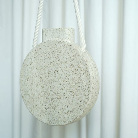 NOTA&design / VASE / sand