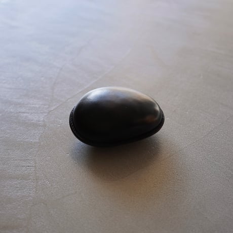 FROME / Leather Wrapped Stone / 083