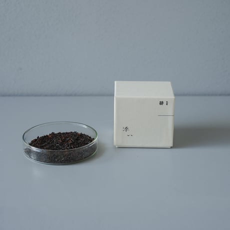 緋 / 和紅茶