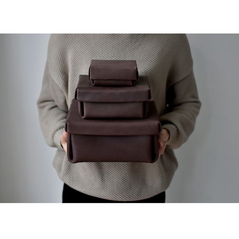 lille og stor / kasse (S) / brown | cont _ shee