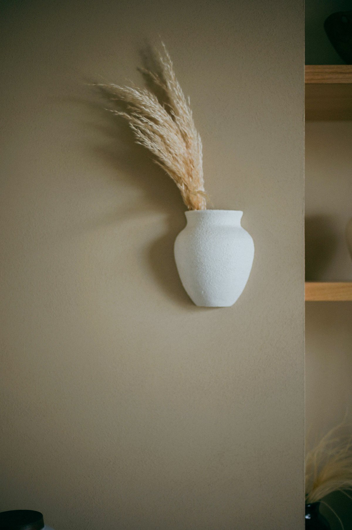 NOTA&design / WALL POT / white | cont _ sheepstore