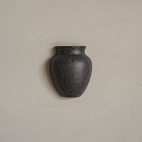 NOTA&design / WALL POT / black sand