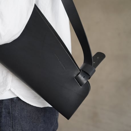 lille og stor / blomst (L) / black (cont別注)