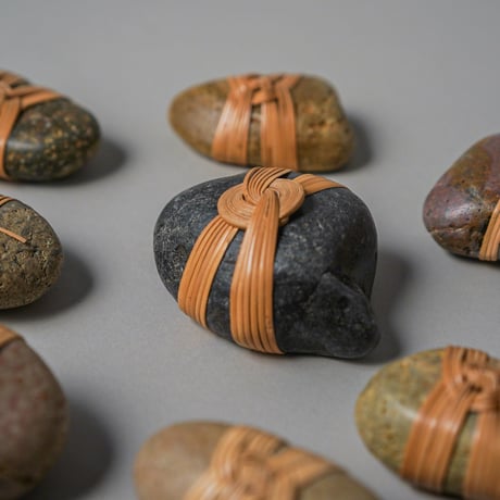 Shizu Designs / rocks / M (44)